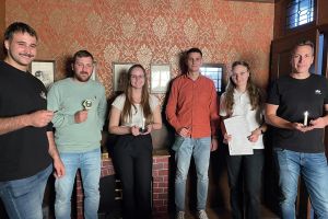 8_JungIngs_008.jpg